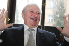 Janota, ministr financí