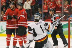 Brad Richards a Brenden Morrow se radují z gólu