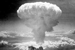 Atomová bomba - výbuch