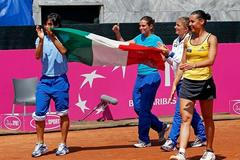 Fed Cup: Italky postupují