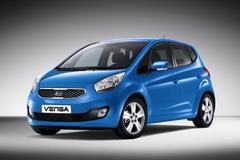 3 Auto roku Kia Venga