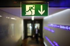 Investoři ztratili důvěru v burzy.