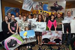 Charitativní aukce fotografií Reuters