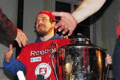 Petr Koukal s pohárem