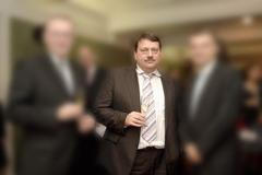 Miroslav Elfmark - ministerstvo průmyslu (uprostřed)