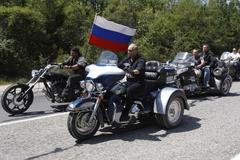 putin harley 5 motorkáři motocykl