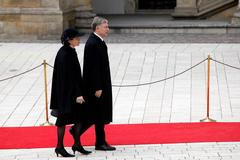 Polsko - neděle - pohřeb