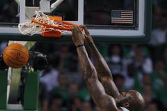 Začala NBA. James poprvé v dresu Miami