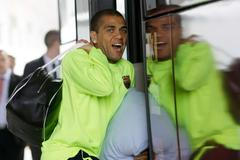 Daniel Alves si vzal do autobusu polštář na spaní