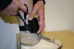 Náramek pro domácí vězně