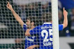 Schalke - Brémy (Raúl)