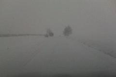 Cesta mezi vesnicemi Svatá a Trubín na Berounsku