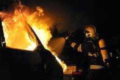 Požár auta v Sokolovské