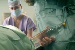 Polívka se snaží v předvolebním klipu uplatit Julínka