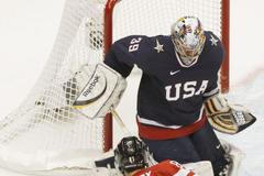 Sidney Crosby střílí vítězný gól