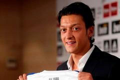 Mesut Özil (Real Madrid)