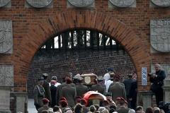 Polsko - neděle - pohřeb