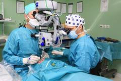 Operace ve vojenské nemocnici