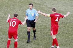 Hříšníci MS: rozhodčí Larrionda