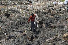 Smetiště skládka odpadky