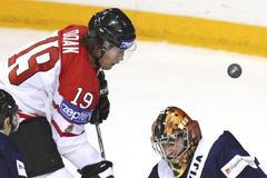 Lotyšsko - Kanada: Naumovs