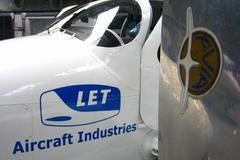Let Kunovice, Aircraft Industries