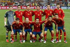Španělský fotbalový tým před čtvrtfinálovém utkání Španělska s Francií na Euru 2012
