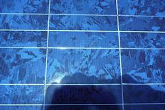 ČEZ postavil první velkou solární elektrárnu v Hrušovanech