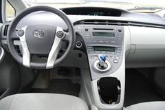 Automoto - Toyota Prius - 14