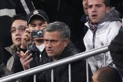 Real madrid: José Mourinho na tribuně