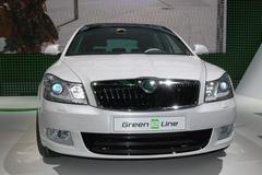 Elektromobily v Paříži