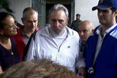 Nemocný Fidel Castro se po letech ukázal na veřejnosti