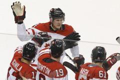 Kanaďané se radují z vedení