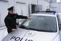 Rozbité policejní auto