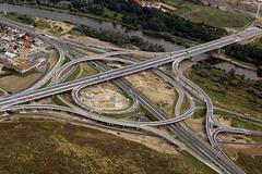 Pražský okruh z letadla i autobusu