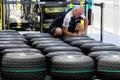 F1 zamířila do Brazílie: kontrola pneumatik