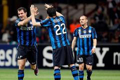 Inter vs Schalke: Stankovič slaví gól