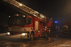 Požár průmyslové budovy v Plumlově na Prostějovsku