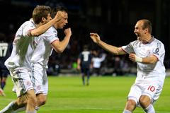 Ivica Olič Thomas Müller Arjen Robben