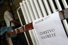 MS v hokeji 2011: přelepená Bratislava