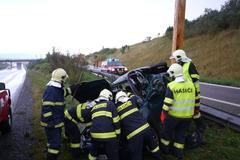 Nehoda Peugeotu 306 u Turnova