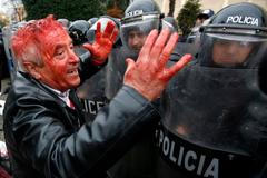 Krvavý protest v Albánii