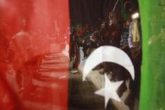 Bouřlivé oslavy v Tripolisu