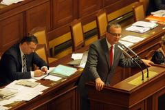 Vyjadřování nedůvěry vládě Petra Nečase