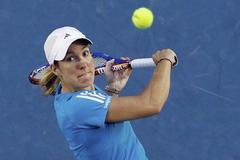 AO: Justine Heninová