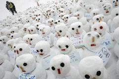 Sněhuláci, nástup