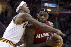 Cleveland - Miami (LeBron James)