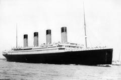 100. výročí (31. května) spuštění britského parníku Titanic na vodu