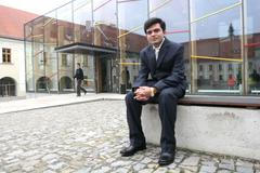 Profesor Šakti Rath, věk 29 let