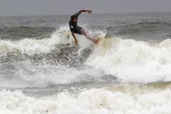 Hurikán Irene a serfování